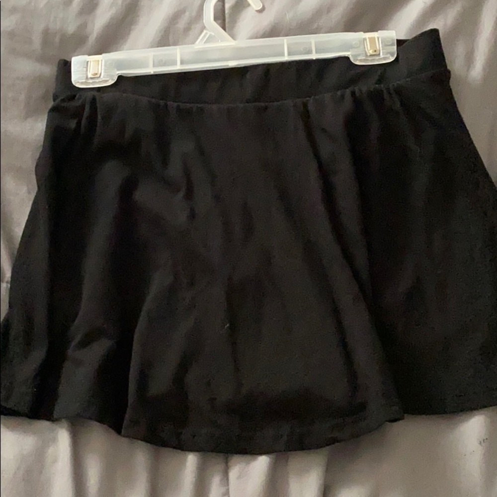 Kids short black skirt